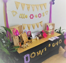 Load image into Gallery viewer, Party Box - She's a Gem! Geology