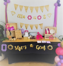 Load image into Gallery viewer, Party Box - She's a Gem! Geology