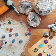 Load image into Gallery viewer, Party Box - Let's Rock! Geology